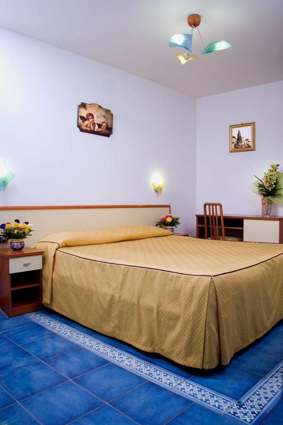 Meuble Casa Mannini Rooms Майори Екстериор снимка